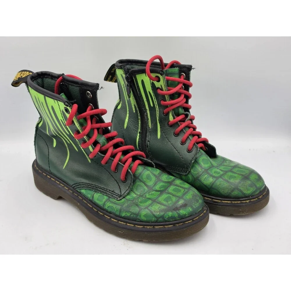 Doc Martens X Teenage Mutant Ninja Turtle TMNT Raphael Junior Size 2 US